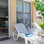Beautiful One Bed In Apartamento *