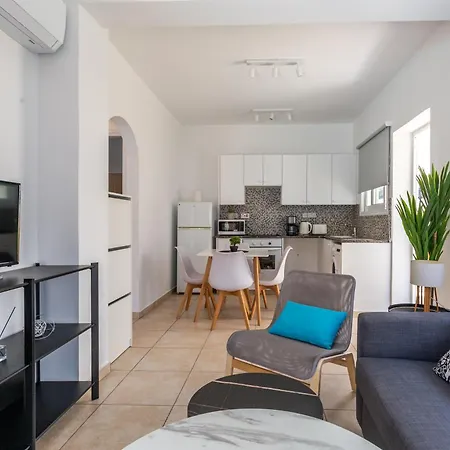Beautiful One Bed In Apartment Paphos