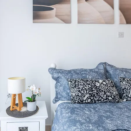 Beautiful One Bed In Paphos